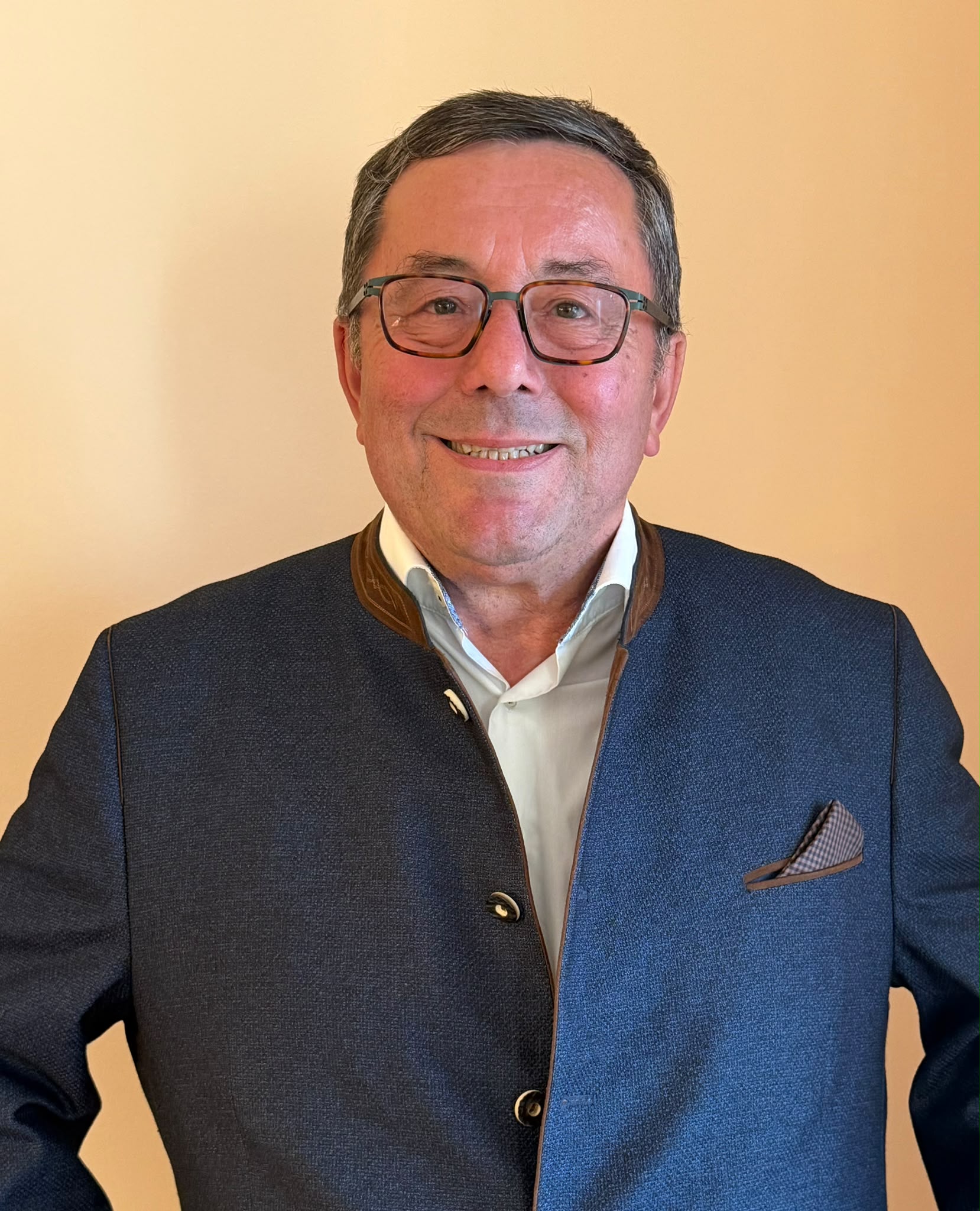 Dr. Rupert Sachsenhauser, Rechtsanwalt